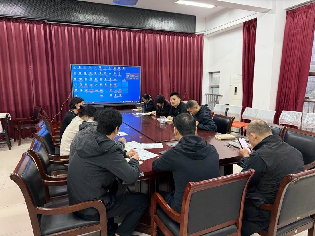 5800a6eec1f23921e24f025f1a1fb0db